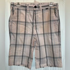 HURLEY shorts NWT